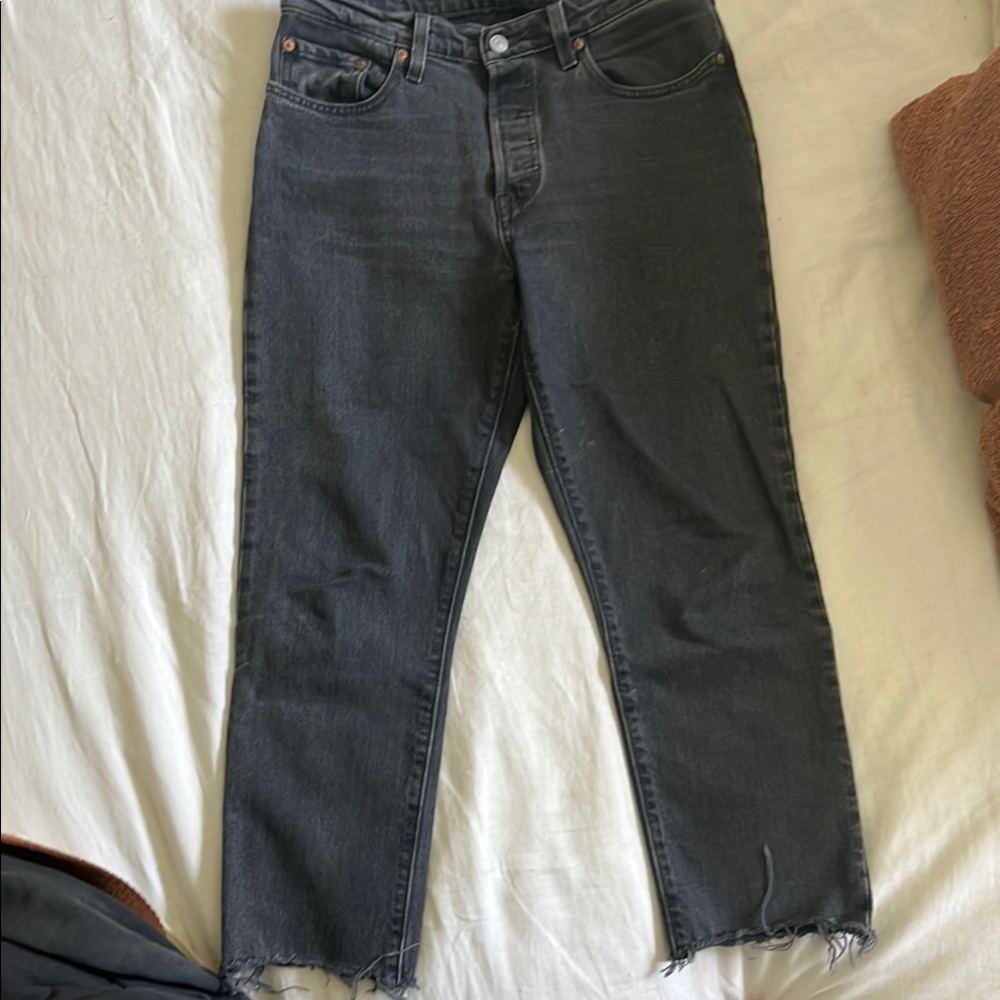 Levi's Black Ankle Cropped Jeans with Frayed Hem length is 26